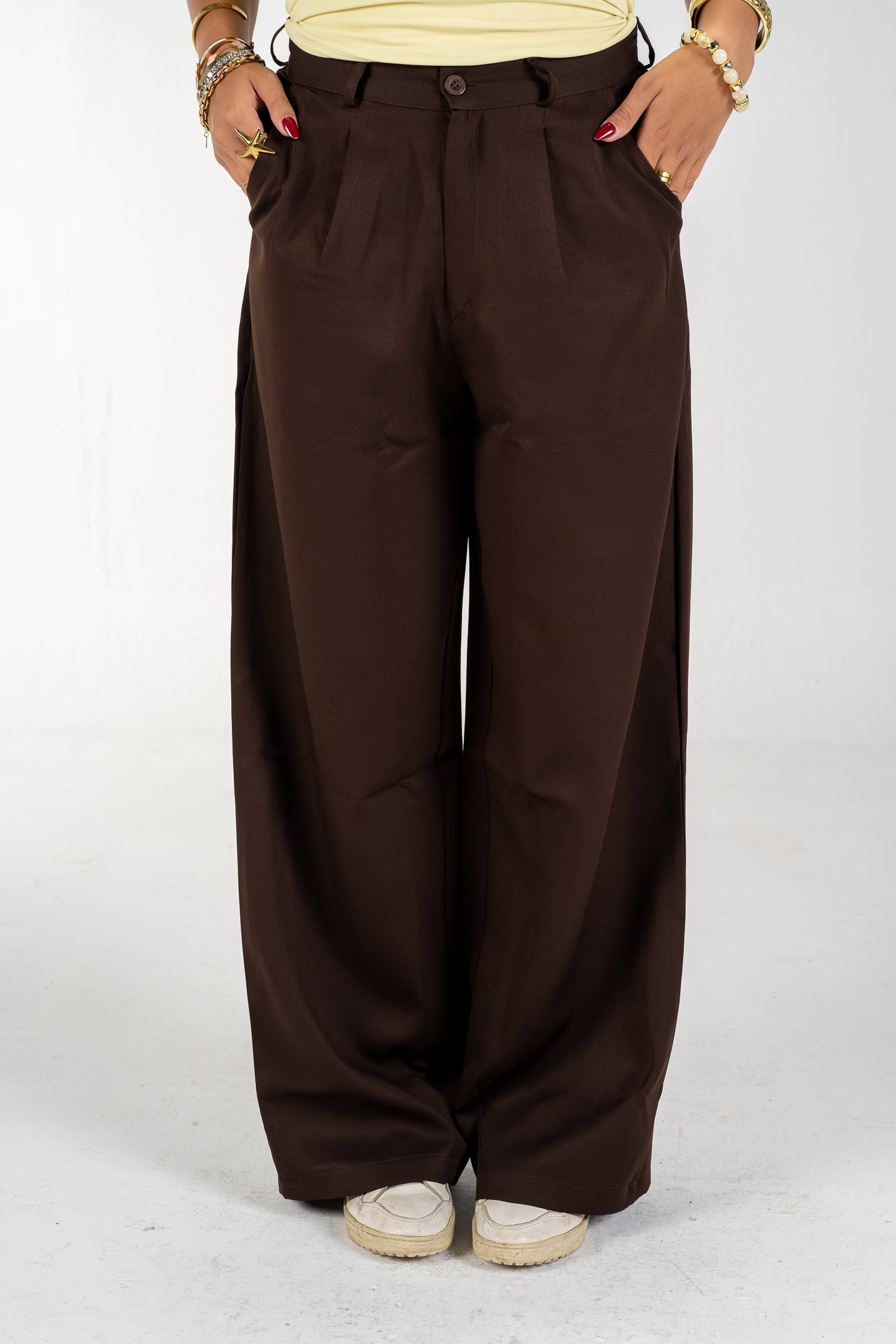 Wide-Leg Pleat Pants