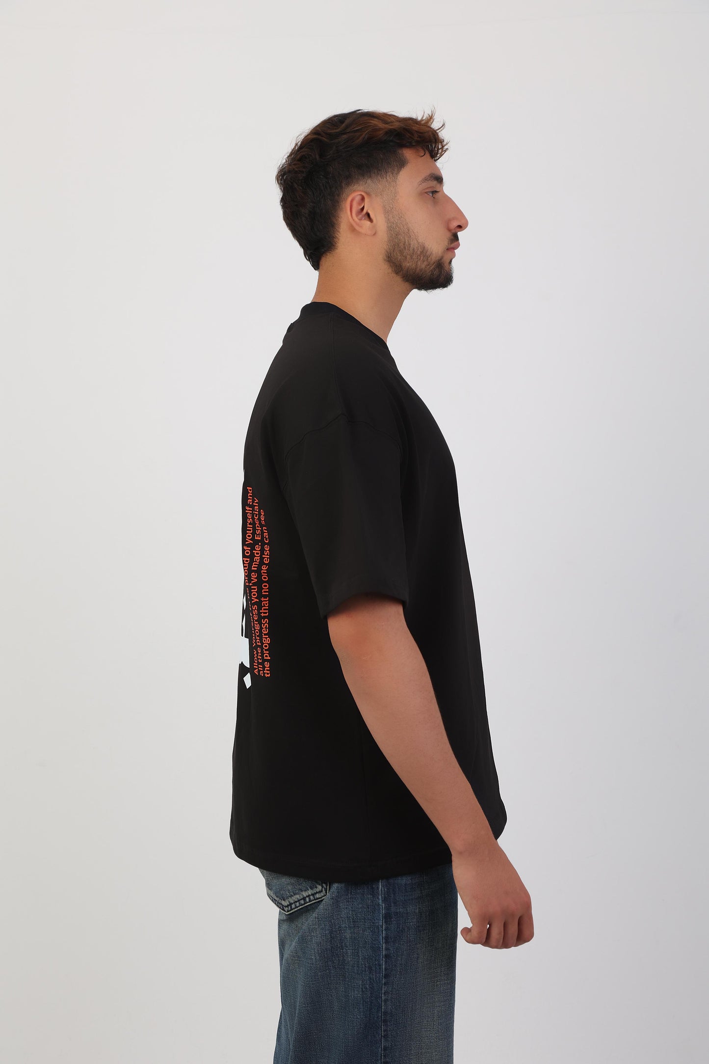 Kon Fakhouran Oversized T-Shirt