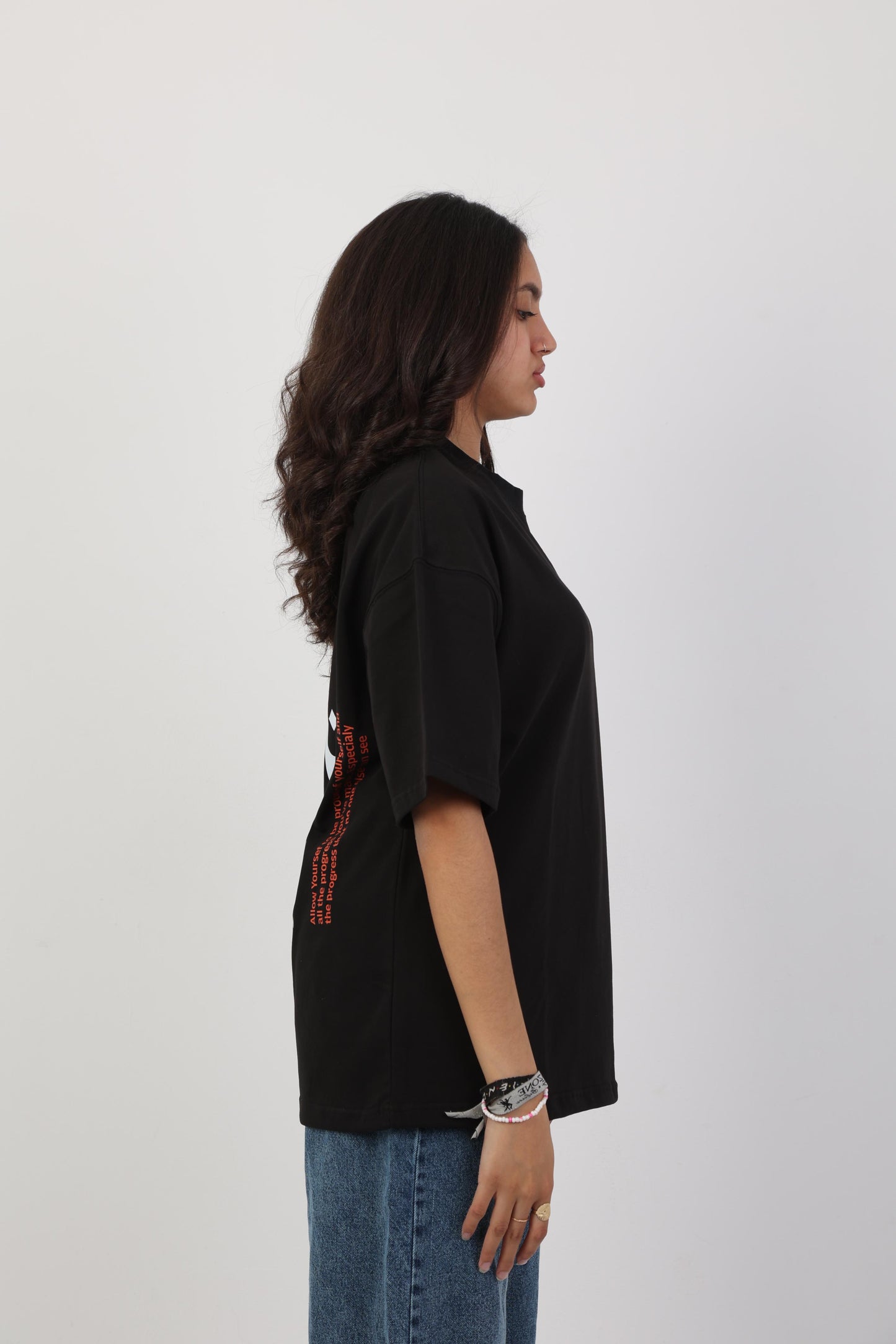 Kon Fakhouran Oversized T-Shirt