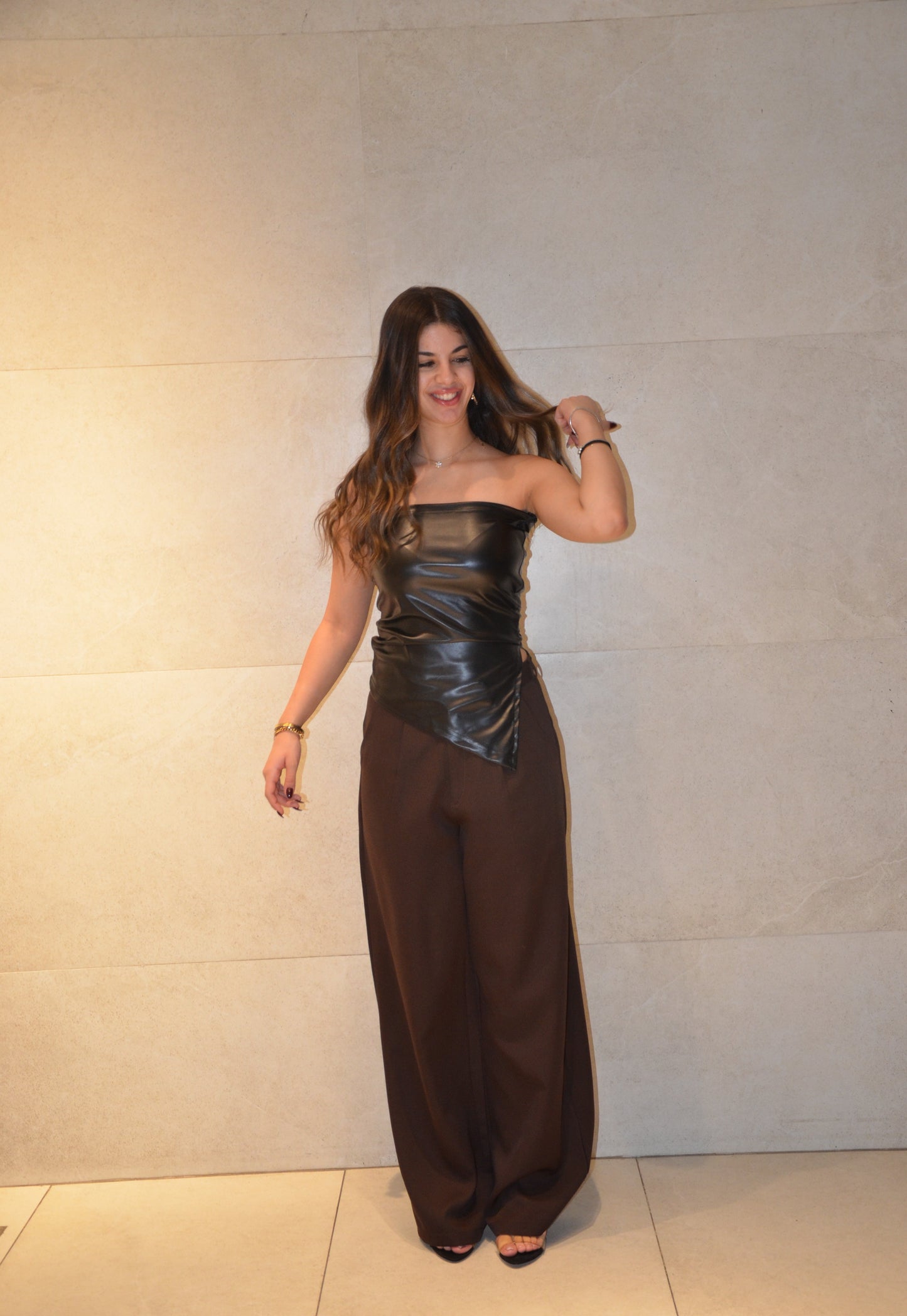 Wide-Leg Pleat Pants (Brown)